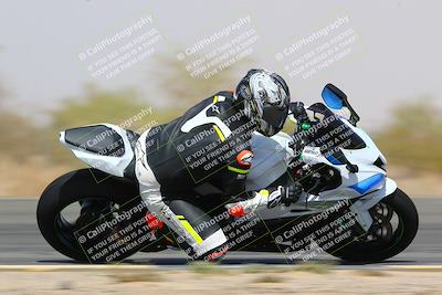 media/Mar-28-2022-Superbike Trackdays (Mon) [[b8603d0f67]]/Open Track Time/Turn 3 Inside/